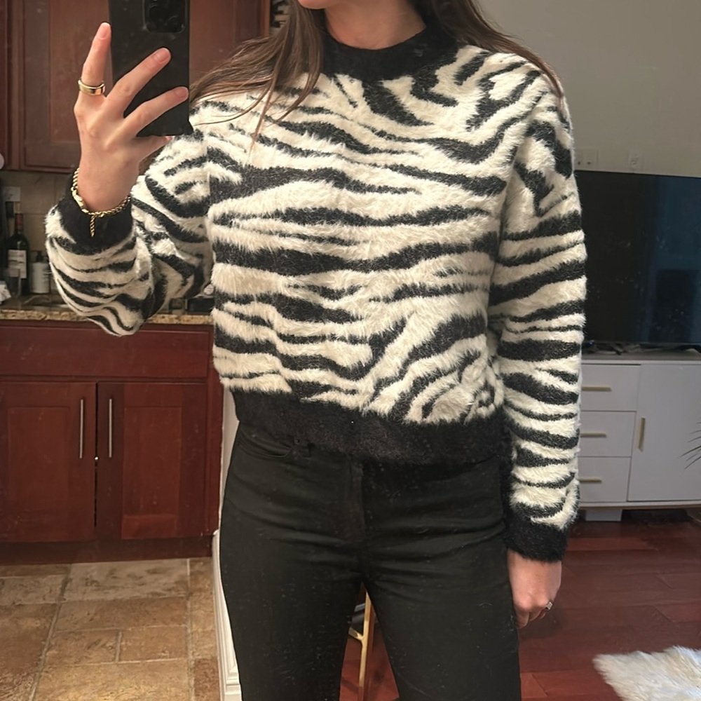 Zebra the kooples sweater size Small